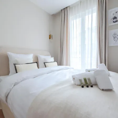 Chic In * باريس